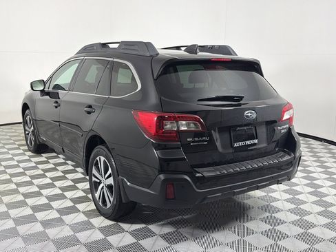 Used 2018 Subaru Outback 3.6R Limited AWD/4WD image 5