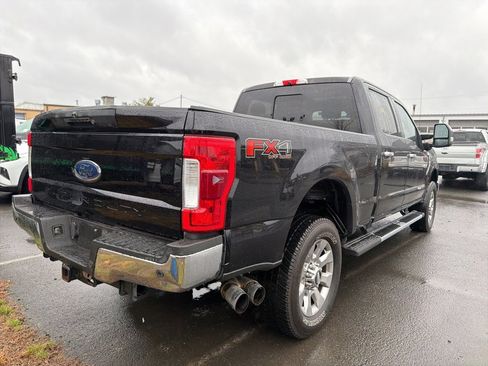 Used 2017 Ford F250 Lariat w/ Lariat Ultimate Package image 4