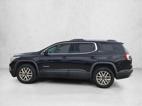 Used 2019 GMC Acadia SLE w/ LPO, Black Accent Package image 9