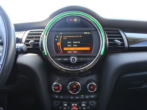 Used 2020 MINI Cooper 2-Door Hardtop FWD image 21