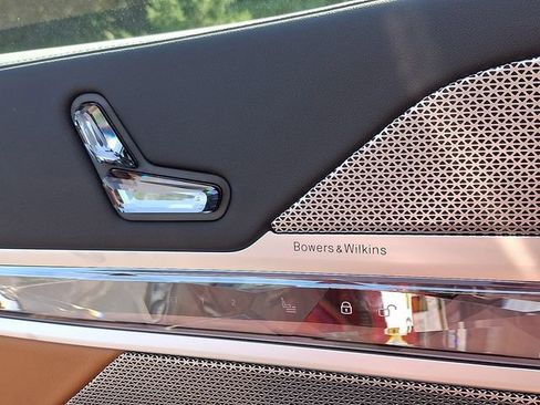 New 2025 BMW 740i xDrive 740i xDrive image 23