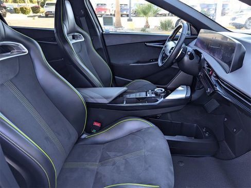 Used 2023 Kia EV6 GT image 18