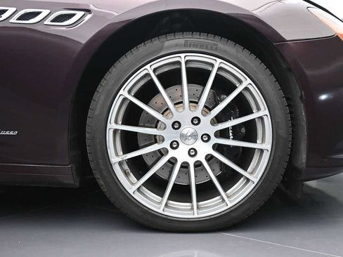 Used 2018 Maserati Quattroporte S GranLusso RWD image 23