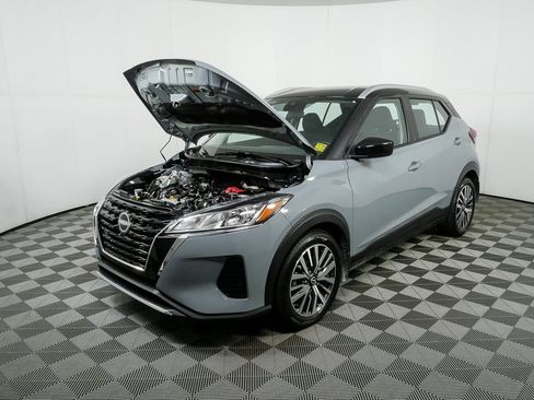 Used 2023 Nissan Kicks SV image 30