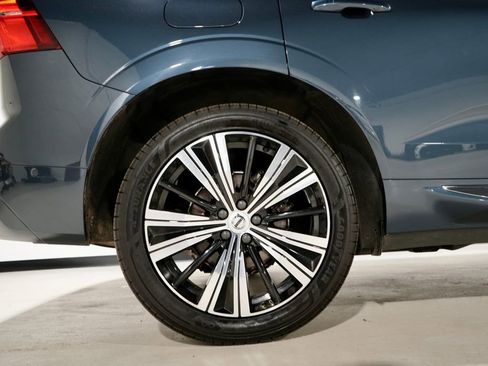 Used 2023 Volvo XC60 B5 Plus w/ Climate Package image 34