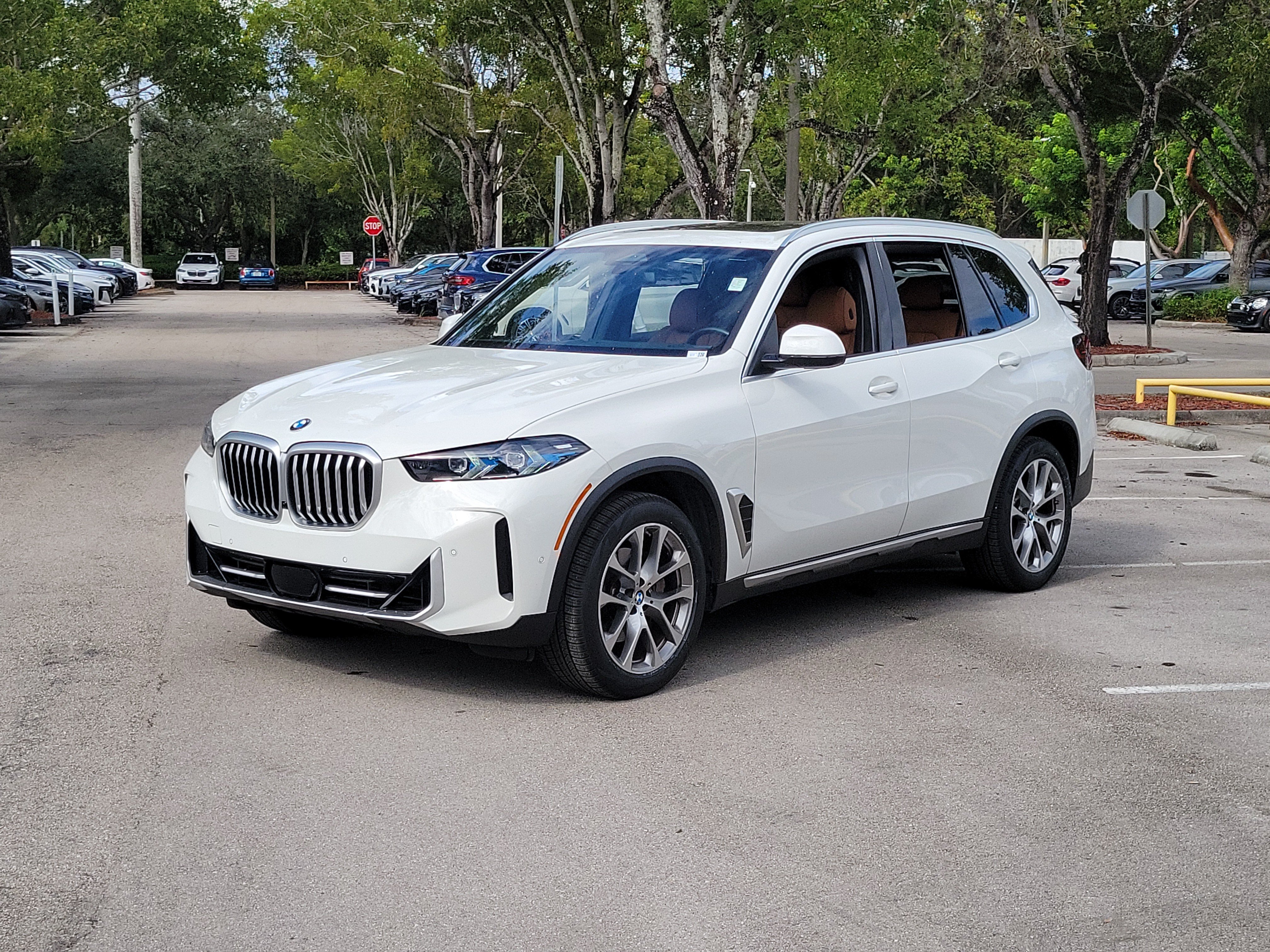 Certified 2025 BMW X5 sDrive40i RWD image 6