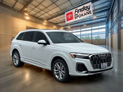 Used 2025 Audi Q7 3.0T Premium Plus AWD/4WD image 3