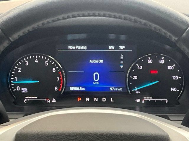 Used 2022 Ford Explorer XLT w/ Equipment Group 202A AWD/4WD image 10