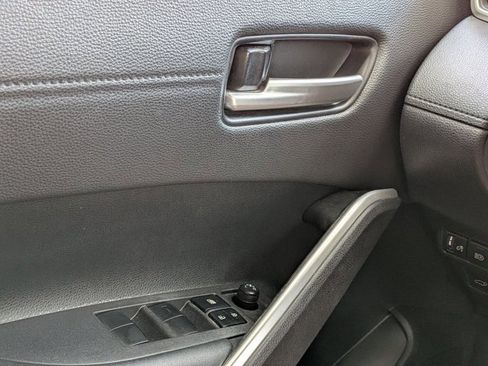 Used 2024 Toyota Corolla Cross XLE w/ Convenience Package image 3