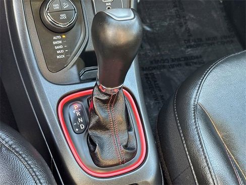 Used 2019 Jeep Compass Trailhawk w/ Leather Interior Group image 14