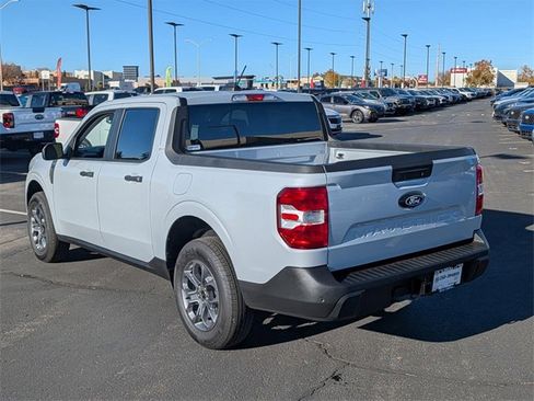 Certified 2025 Ford Maverick XLT w/ XLT Luxury Package image 4