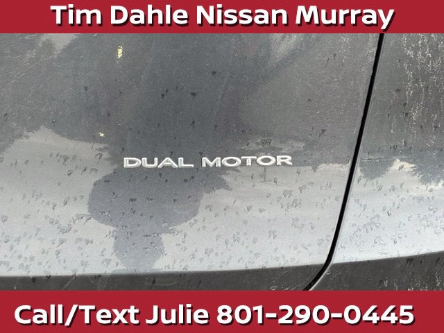 Used 2024 Tesla Model Y Long Range AWD/4WD image 25
