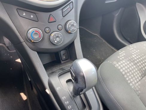 Used 2017 Chevrolet Sonic LS FWD image 14