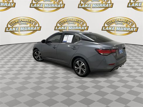 Used 2022 Nissan Sentra SV image 9