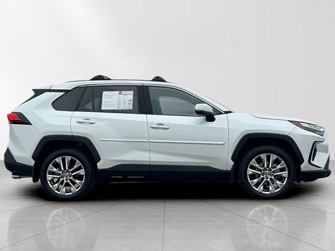 Used 2024 Toyota RAV4 XLE Premium FWD image 7