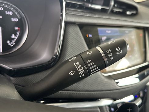 New 2025 Cadillac XT6 Luxury image 20