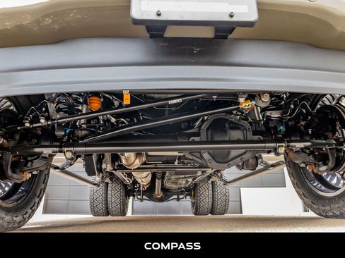 Used 2026 Ford F450 Platinum w/ Platinum Plus Package image 15