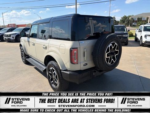 Used 2025 Ford Bronco Outer Banks AWD/4WD image 11
