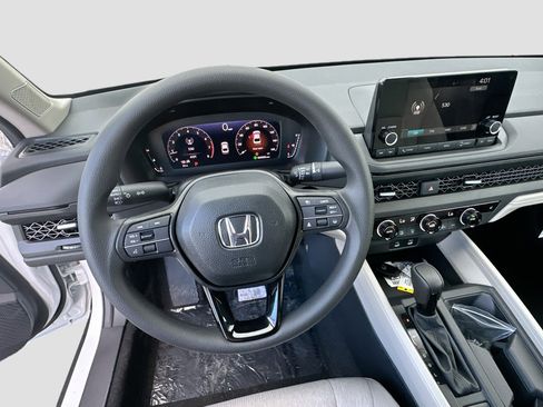 New 2025 Honda Accord SE image 8