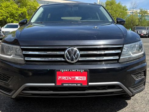 Used 2019 Volkswagen Tiguan S FWD image 14