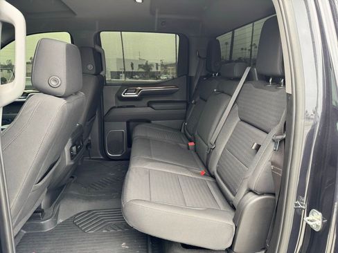 Used 2022 Chevrolet Silverado 1500 LT Trail Boss w/ Protection Package image 4