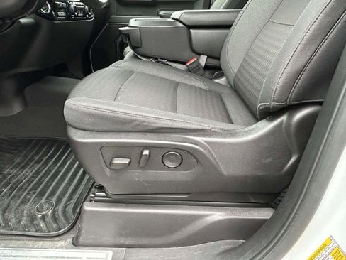 Used 2025 Chevrolet Silverado 1500 LT image 17