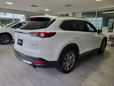 Used 2022 MAZDA CX-9 Signature image 6