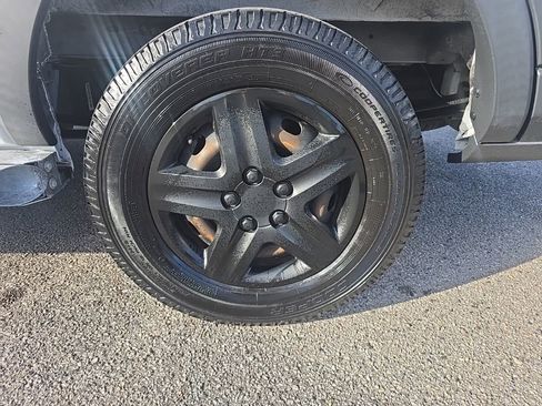 Used 2015 Ford Transit 250 130 Low Roof w/ Exterior Upgrade Package image 9