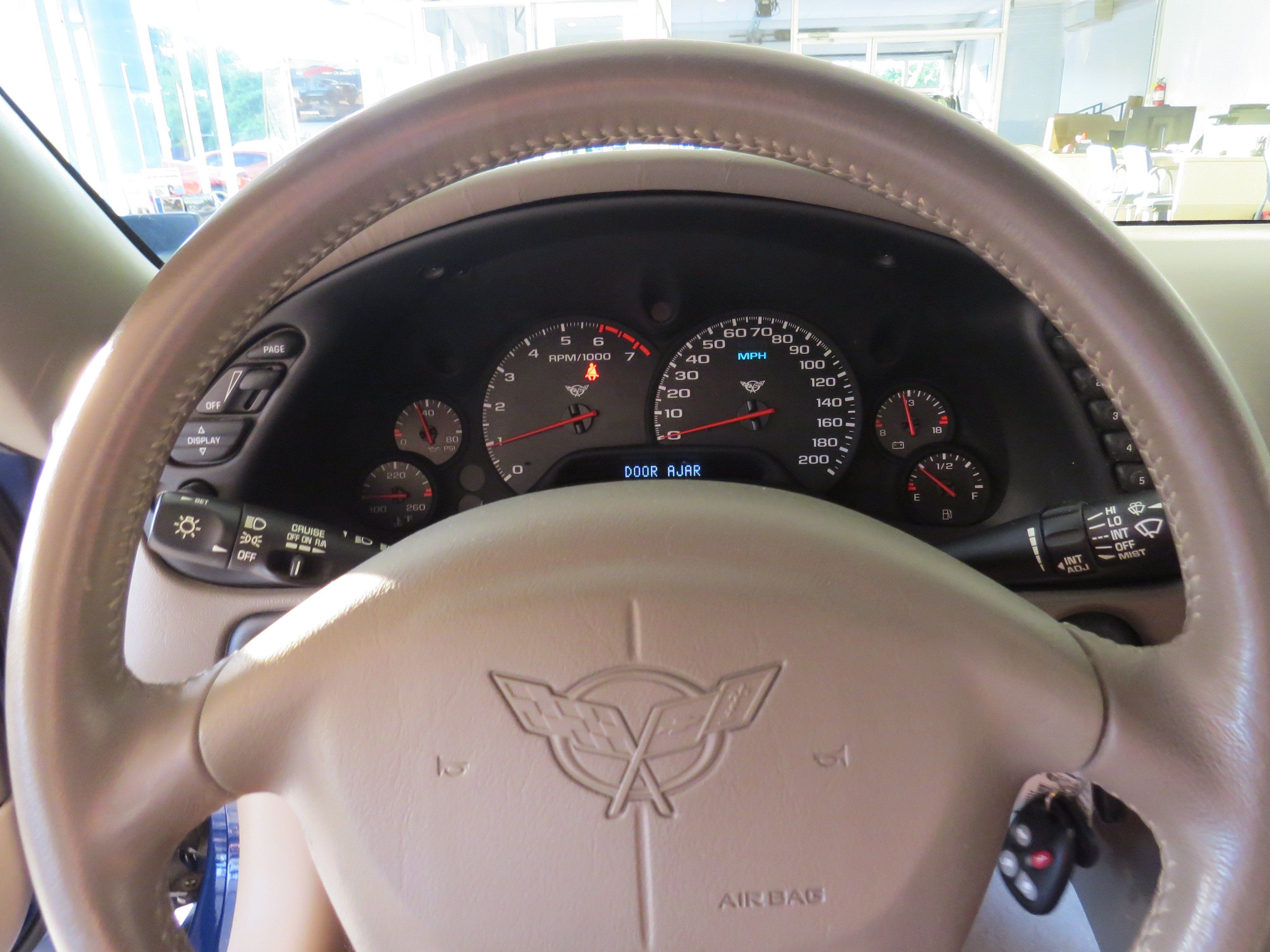 Used 2004 Chevrolet Corvette Convertible w/ Preferred Equipment Group RWD image 18