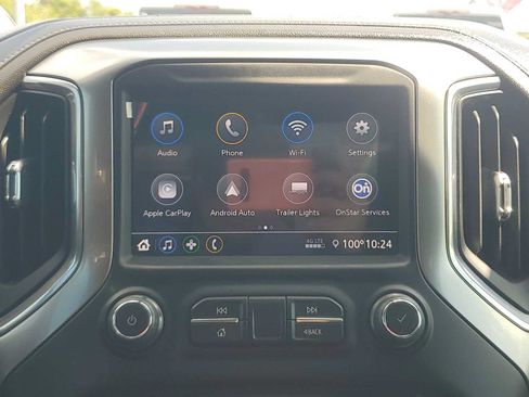 Used 2022 Chevrolet Silverado 1500 LT w/ Z71 Off-Road Package AWD/4WD image 16