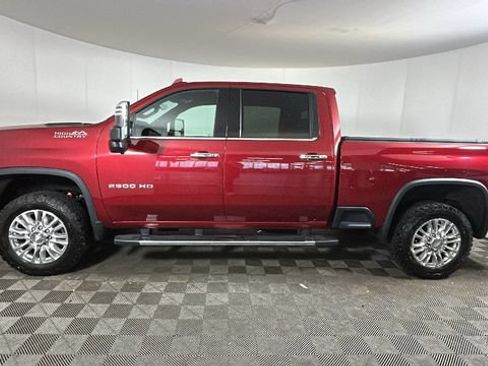 Used 2020 Chevrolet Silverado 2500 High Country w/ Z71 Off-Road Package AWD/4WD image 5