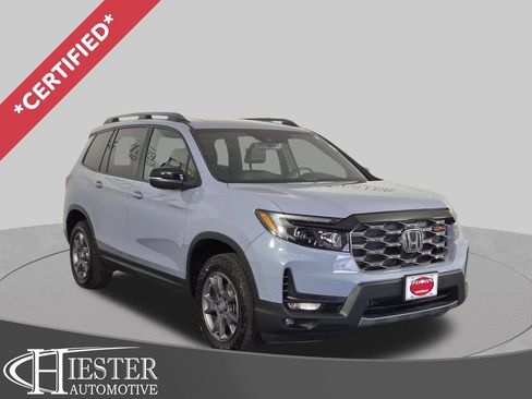 Used 2024 Honda Passport TrailSport image 1