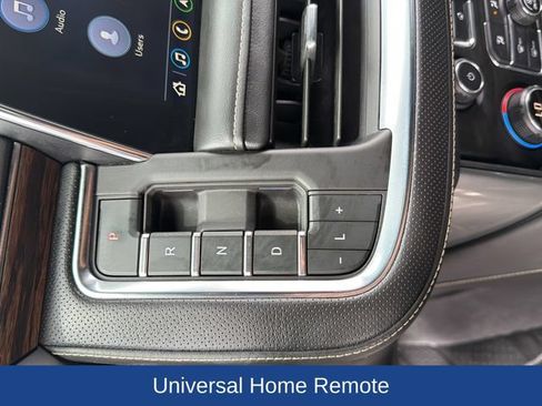 Used 2021 Chevrolet Tahoe Premier AWD/4WD image 24