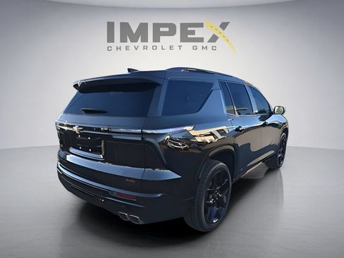 Used 2024 Chevrolet Traverse RS w/ LPO, Floor Liner Package AWD/4WD image 5