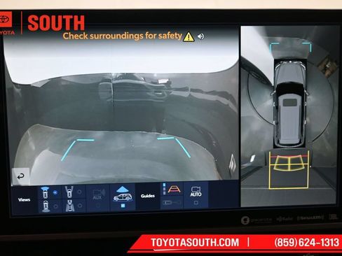 Used 2023 Toyota Sequoia Limited w/ Tow Technology Package AWD/4WD image 18