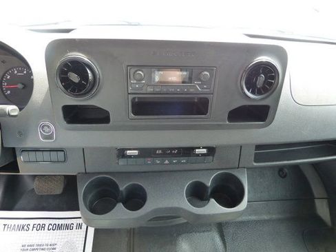 Used 2021 Mercedes-Benz Sprinter 1500 w/ Driver Convenience Package image 32