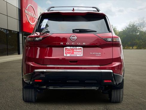 New 2026 Nissan Rogue Platinum image 8