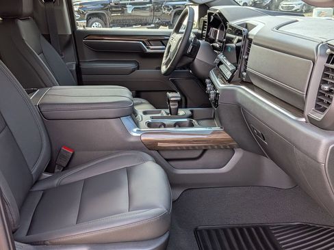 New 2026 Chevrolet Silverado 1500 LT w/ Leather Package image 24