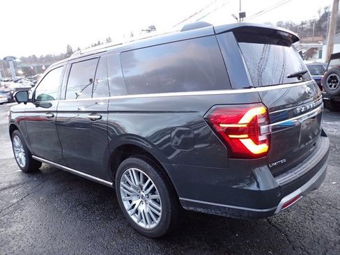 Used 2023 Ford Expedition Max Limited image 5