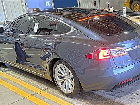 Used 2017 Tesla Model S 100D image 11