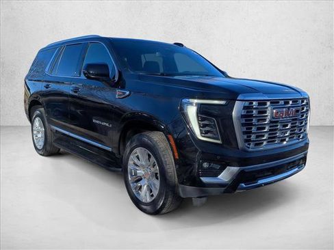 Used 2025 GMC Yukon Denali image 3