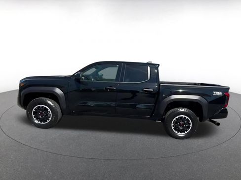 Used 2025 Toyota Tacoma TRD Off-Road image 8