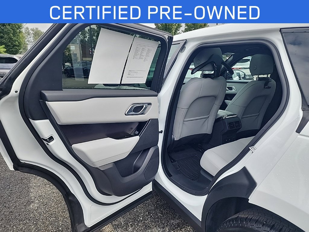 Certified 2026 Land Rover Range Rover Velar Dynamic SE AWD/4WD image 15