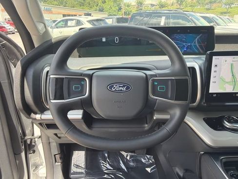 Certified 2025 Ford Expedition Max Active RWD image 27