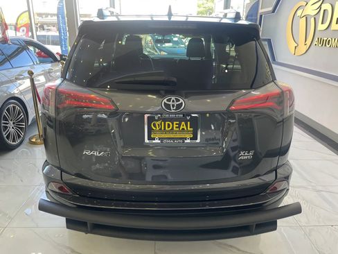 Used 2016 Toyota RAV4 XLE AWD/4WD image 6