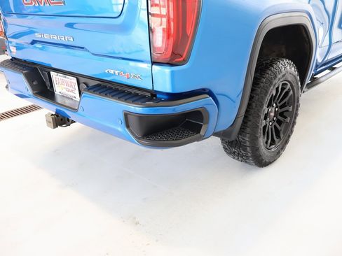 Certified 2022 GMC Sierra 1500 AT4X image 34