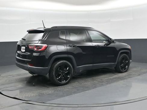 Used 2018 Jeep Compass Altitude image 4