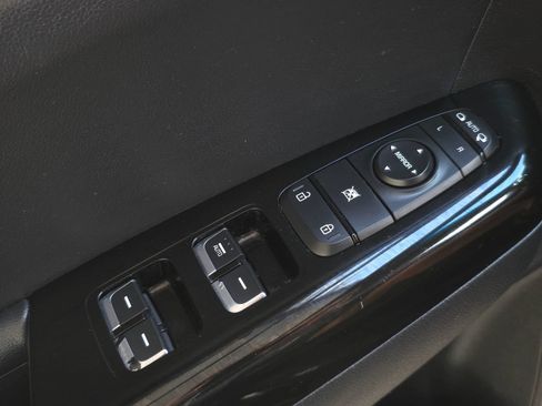 Used 2018 Kia Sportage EX w/ EX Technology Package FWD image 24