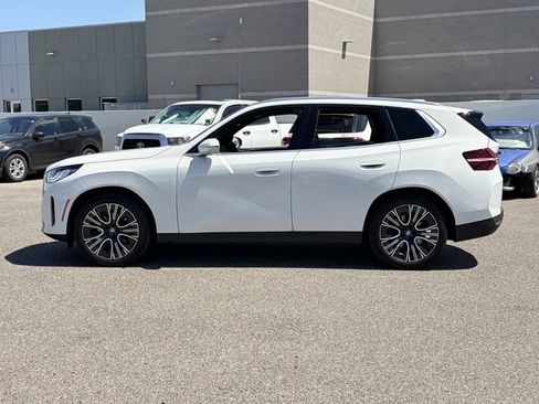 Used 2026 BMW X3 xDrive30i w/ Convenience Package AWD/4WD image 9