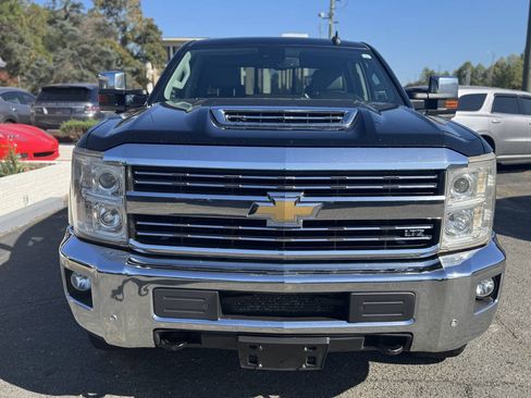 Used 2018 Chevrolet Silverado 2500 LTZ w/ Duramax Plus Package AWD/4WD image 3